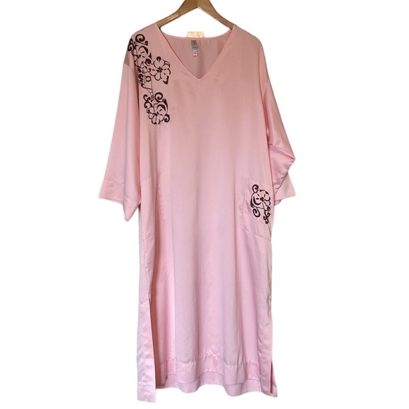 Natori Other - Cruz Natori Pink Brown Brown Floral Caftan L